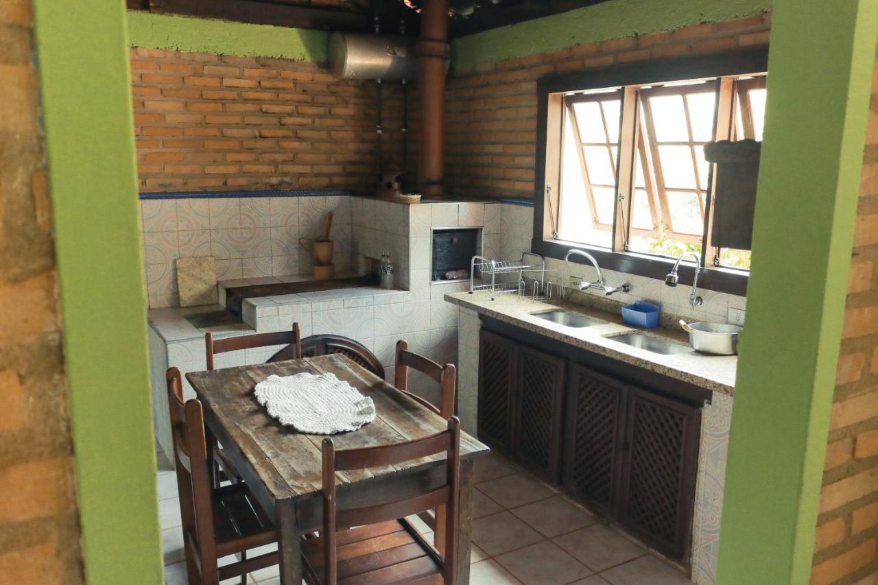 Em Tiradentes, Minas Gerais, Casa Tipica E Espacosa Em Terreno Arborizado Екстериор снимка