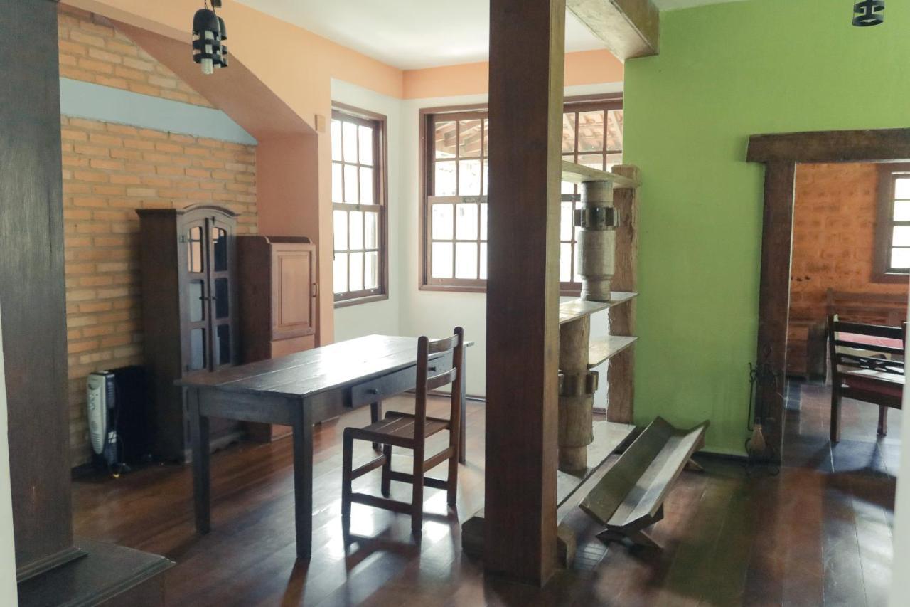 Em Tiradentes, Minas Gerais, Casa Tipica E Espacosa Em Terreno Arborizado Екстериор снимка