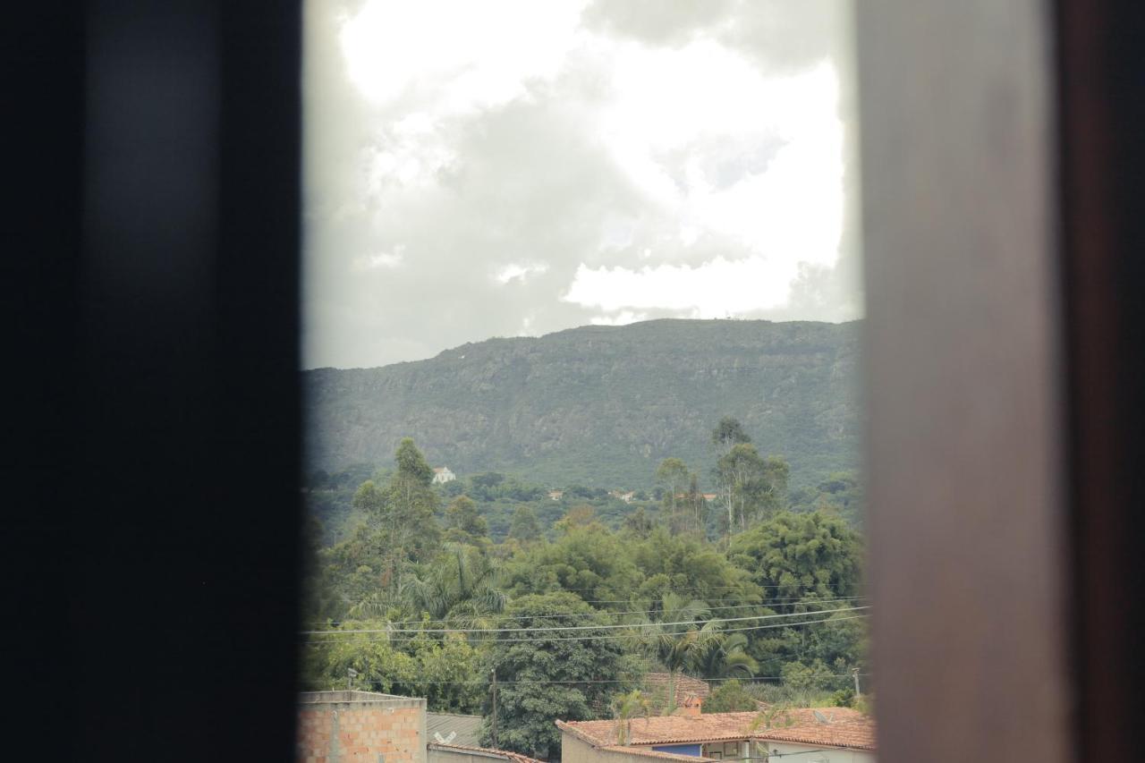 Em Tiradentes, Minas Gerais, Casa Tipica E Espacosa Em Terreno Arborizado Екстериор снимка