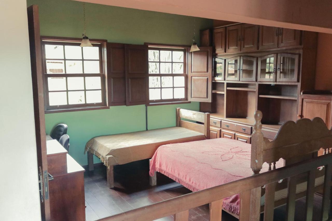 Em Tiradentes, Minas Gerais, Casa Tipica E Espacosa Em Terreno Arborizado Екстериор снимка