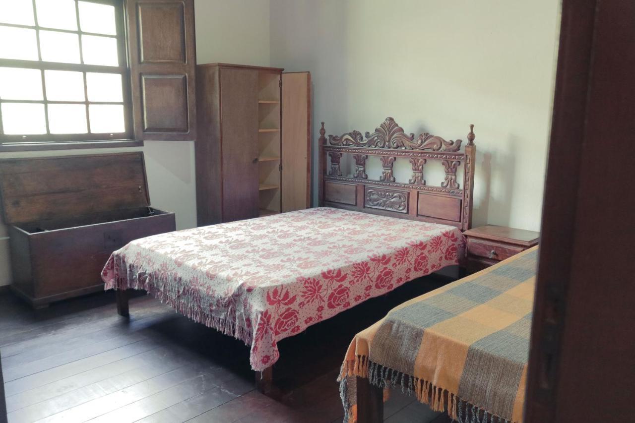 Em Tiradentes, Minas Gerais, Casa Tipica E Espacosa Em Terreno Arborizado Екстериор снимка