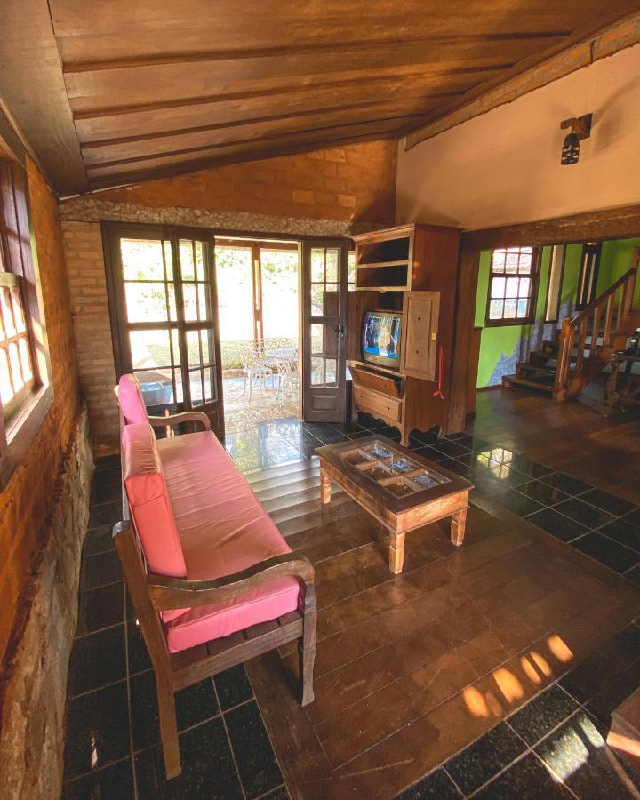 Em Tiradentes, Minas Gerais, Casa Tipica E Espacosa Em Terreno Arborizado Екстериор снимка